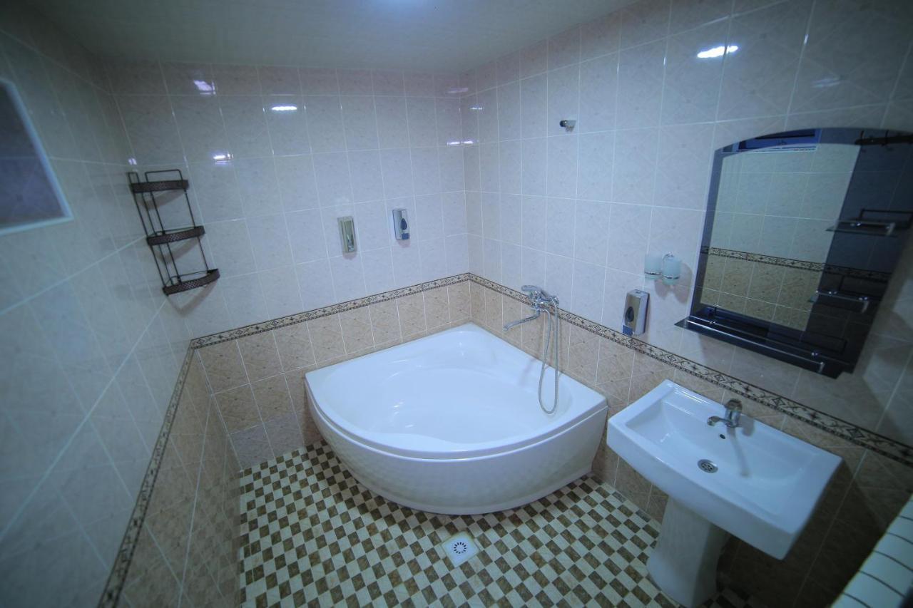 Old Street Guesthouse Buxoro Ngoại thất bức ảnh